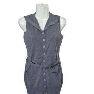 Guess Gray Sleeveless Button-Up Top